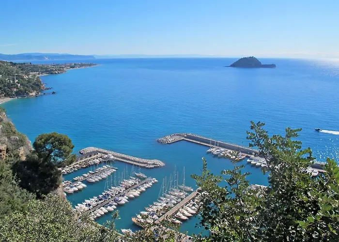 Agapanti House By Interhome * Alassio